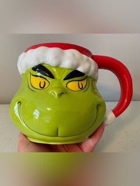 The Grinch Mug by Williams Sonoma Coffee/Tea/Hot Chocolate Mug